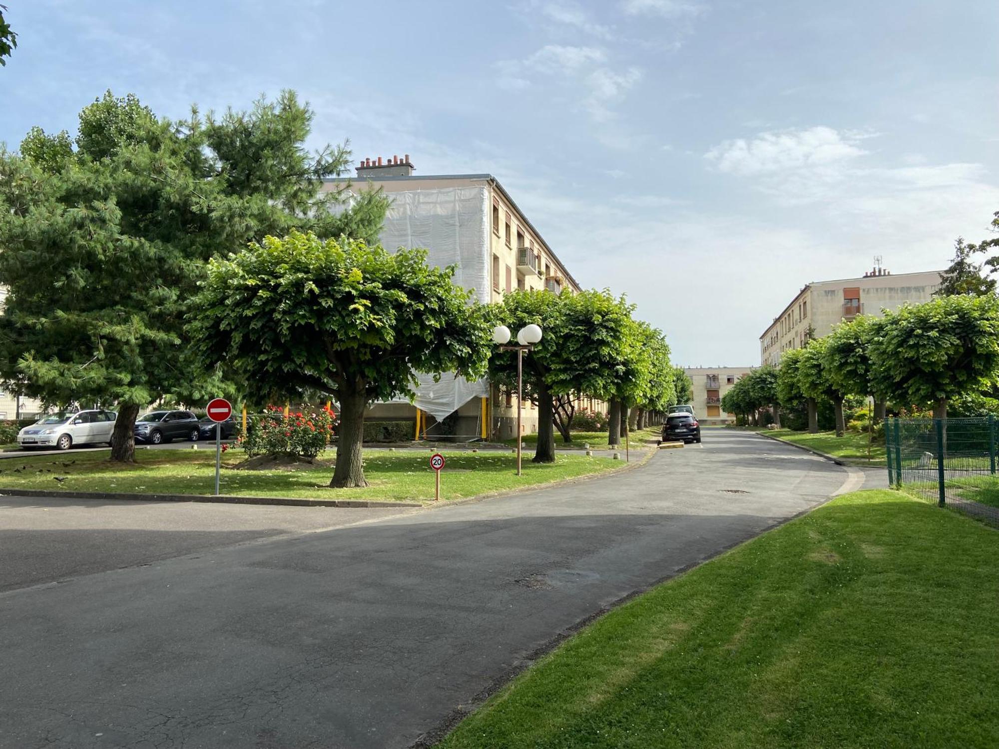 Chambre Simple Paisible Proche De Paris Drancy Dış mekan fotoğraf