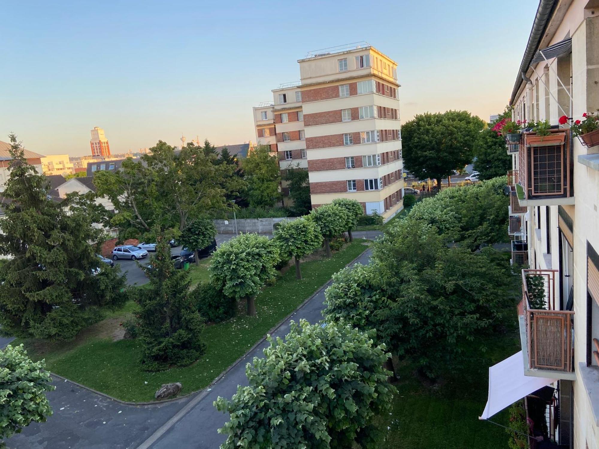 Chambre Simple Paisible Proche De Paris Drancy Dış mekan fotoğraf